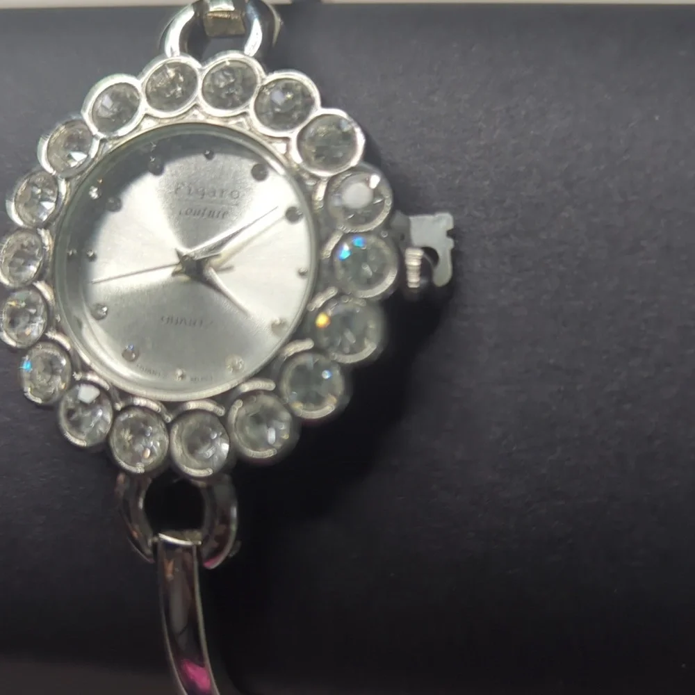 ❤️5/25 🌟NWT Figaro Silver Women's Watch Keychain